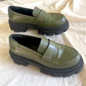 Alohas Trailblazer Leather Loafers Dusty Olive